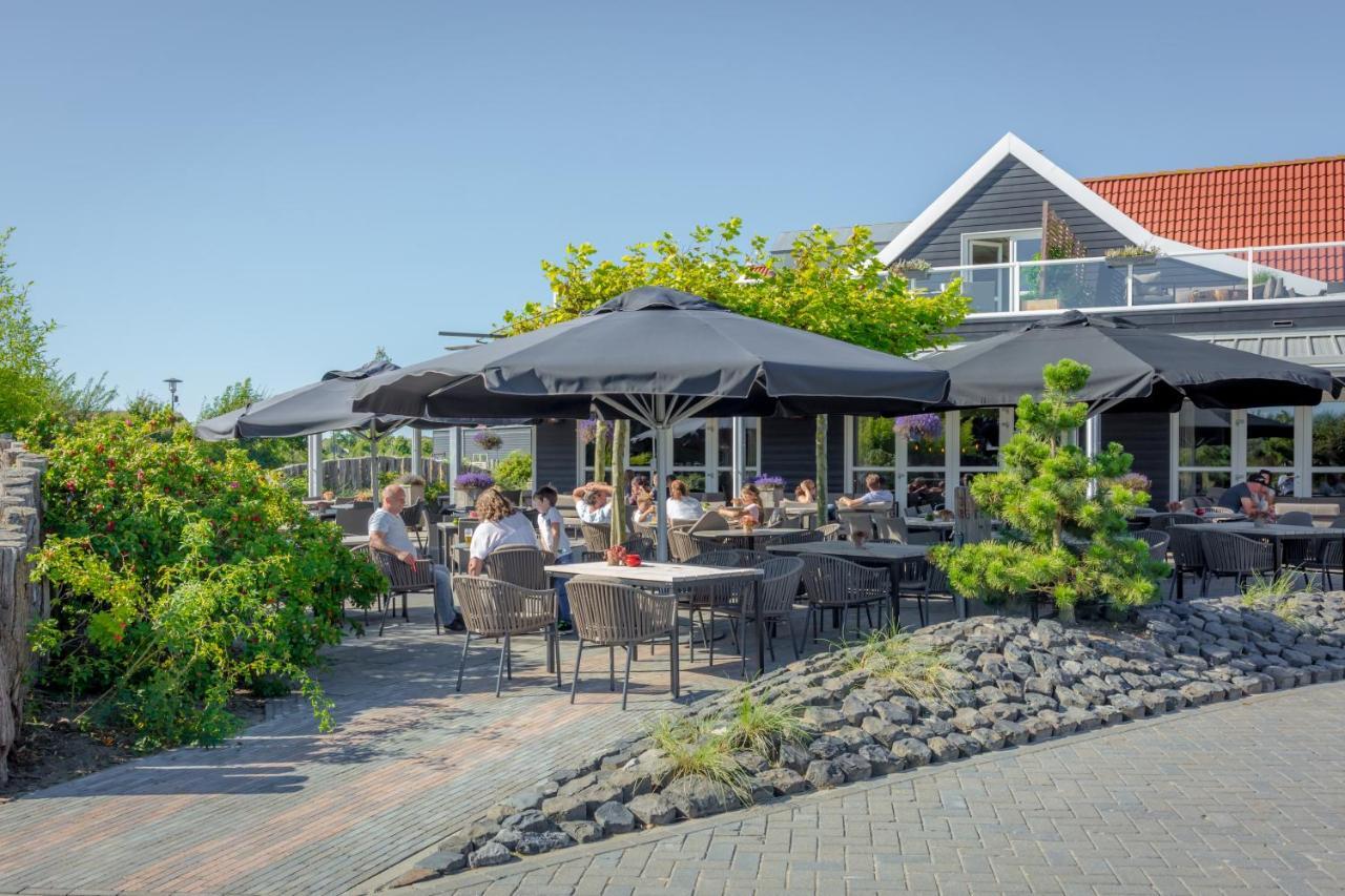 Hotel De Zeeuwse Kust เรอเนสเซอ ภายนอก รูปภาพ